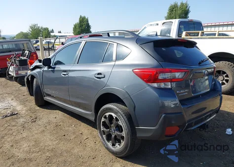 2021 Subaru Crosstrek Premium z USA, uszkodzony, nr VIN JF2GTAPC1M8260444